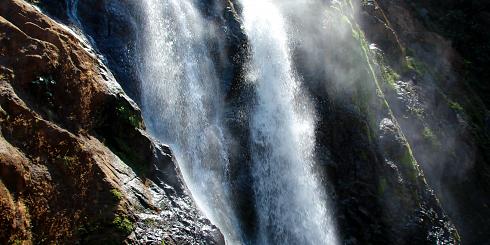 Gewaesser Wasserfall Panoramabild